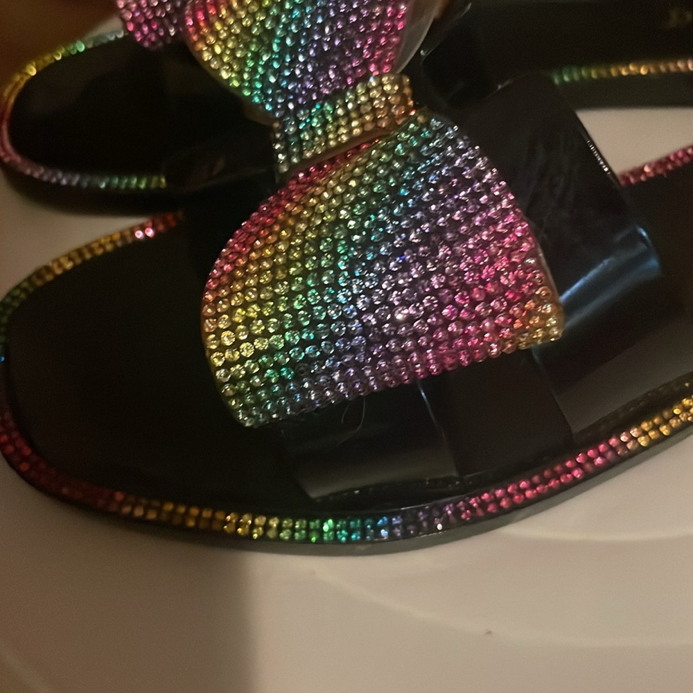 Sandals - Picture 2 of 3